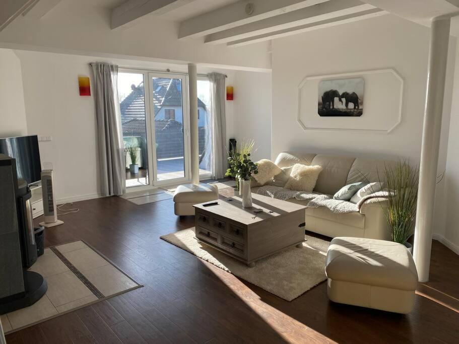 Stilvolle Ferienwohnung In Der Naehe Von Schwerin Dummer Bagian luar foto