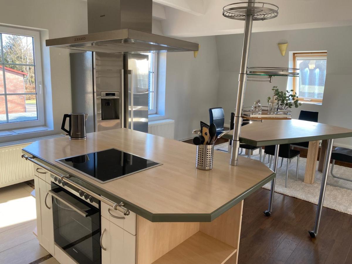 Stilvolle Ferienwohnung In Der Naehe Von Schwerin Dummer Bagian luar foto